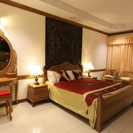 Right Spot Hotel Pattaya Luaran gambar