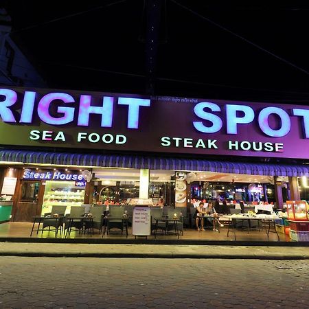 Right Spot Hotel Pattaya Luaran gambar